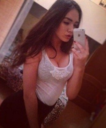 С удовольствием окунусь с тобой в мир сладких секретов и ярких эмоций. У меня огромный опыт и я знаю, как настроить на волну наших наслаждений.
💋 Мои услуги включают классический и эротический массаж, партнерский секс, оральные ласки и многое другое. Я гарантирую полное удовлетворение и релаксацию.
🔥 Мои фото реальны и не подвергаются ретуши, я обладательница соблазнительных форм и чувственной натуры. Мои клиенты остаются довольными и часто возвращаются ко мне снова.
🌟 Живу в самом сердце Москвы, и мой уютный апартамент станет идеальным местом для нашей встречи. Забудь обо всем и предайся моим ласкам. Я жду тебя, мой дорогой, чтобы сделать нашу встречу незабываемой. 💕 10874, 26 лет